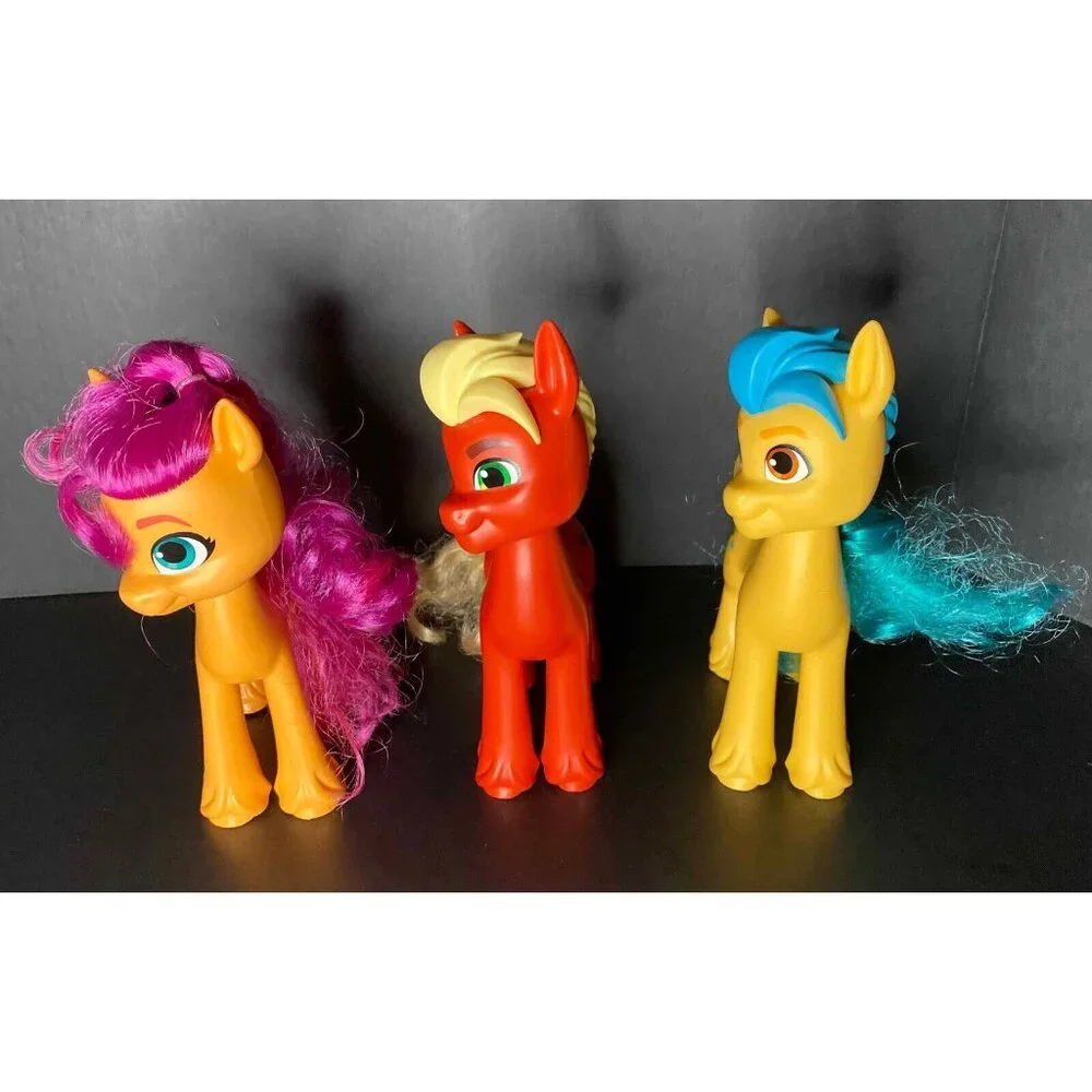 Lot of 3 My Little Pony Shining Adventures Deputy Sprout Hitch Sunny Figures